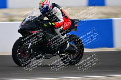media/Apr-18-2025-TrackDaz (Fri) [[45f5874c44]]/A Group/Session 3 (Turn 6 - Outside)/